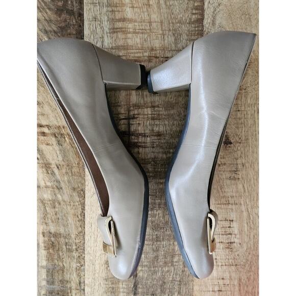 Aerosoles Good Times Women's Taupe Leather Classic Heels Shoes 7 EUC - Picture 11 of 13